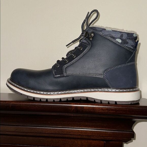 XRAY 11 Men’s Dresden Navy Camo Sherpa Trim Faux Leather Lace up Boots main image 5